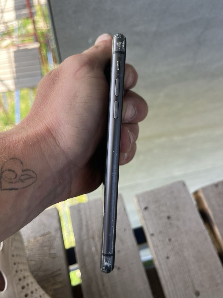 Iphone 11 на запчастини (ціна договірна)