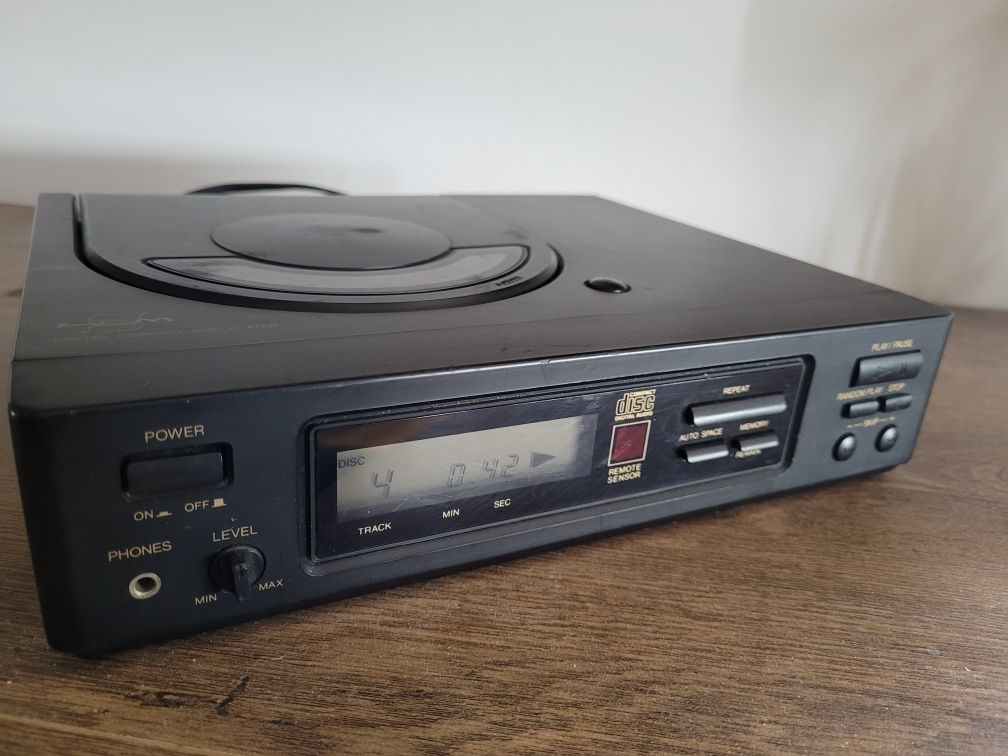 PRO JECT - 7 Amp - Wzmacniacz - Phono MM / MC . Płyty Kasety DVD !