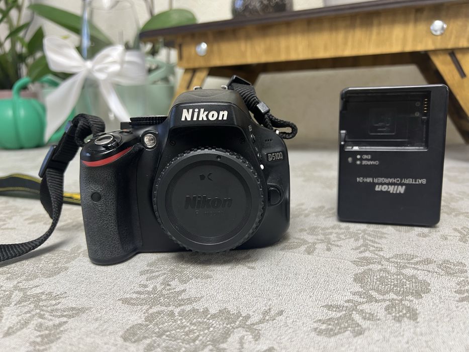Фотоапарат Nikon D5100