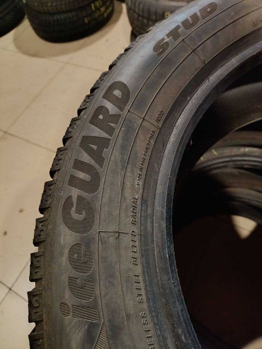 Комплект шин 215/60R17 100T IG55 Yokohama iceGuard stud