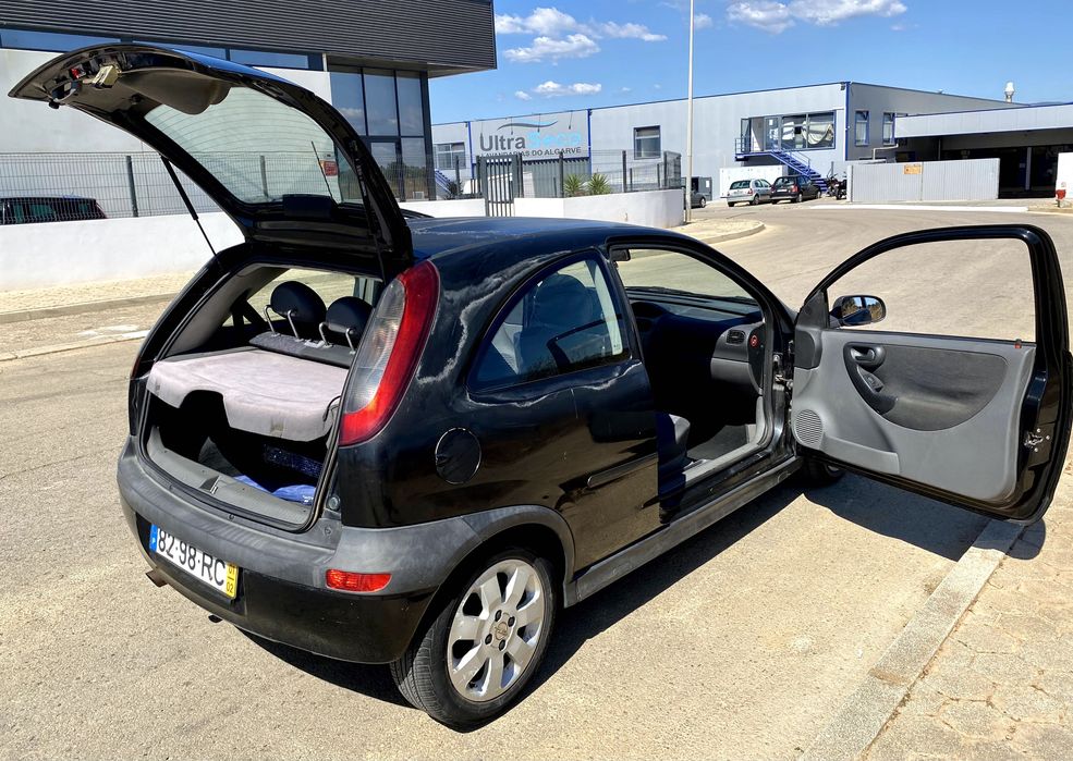 Opel Corsa C 1.4 a Gasolina – 2001 – 170.000 km