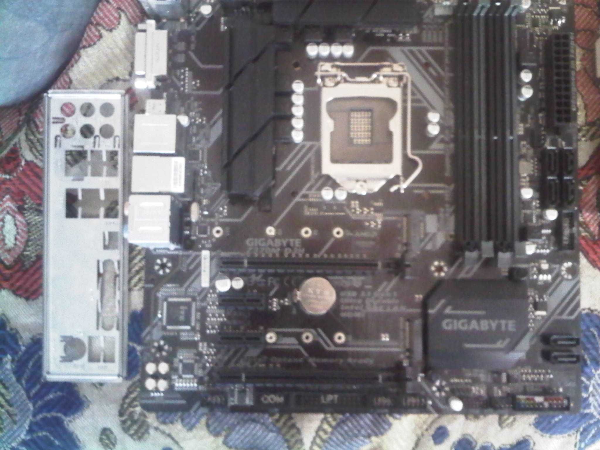 gigabyte z370m-d3h