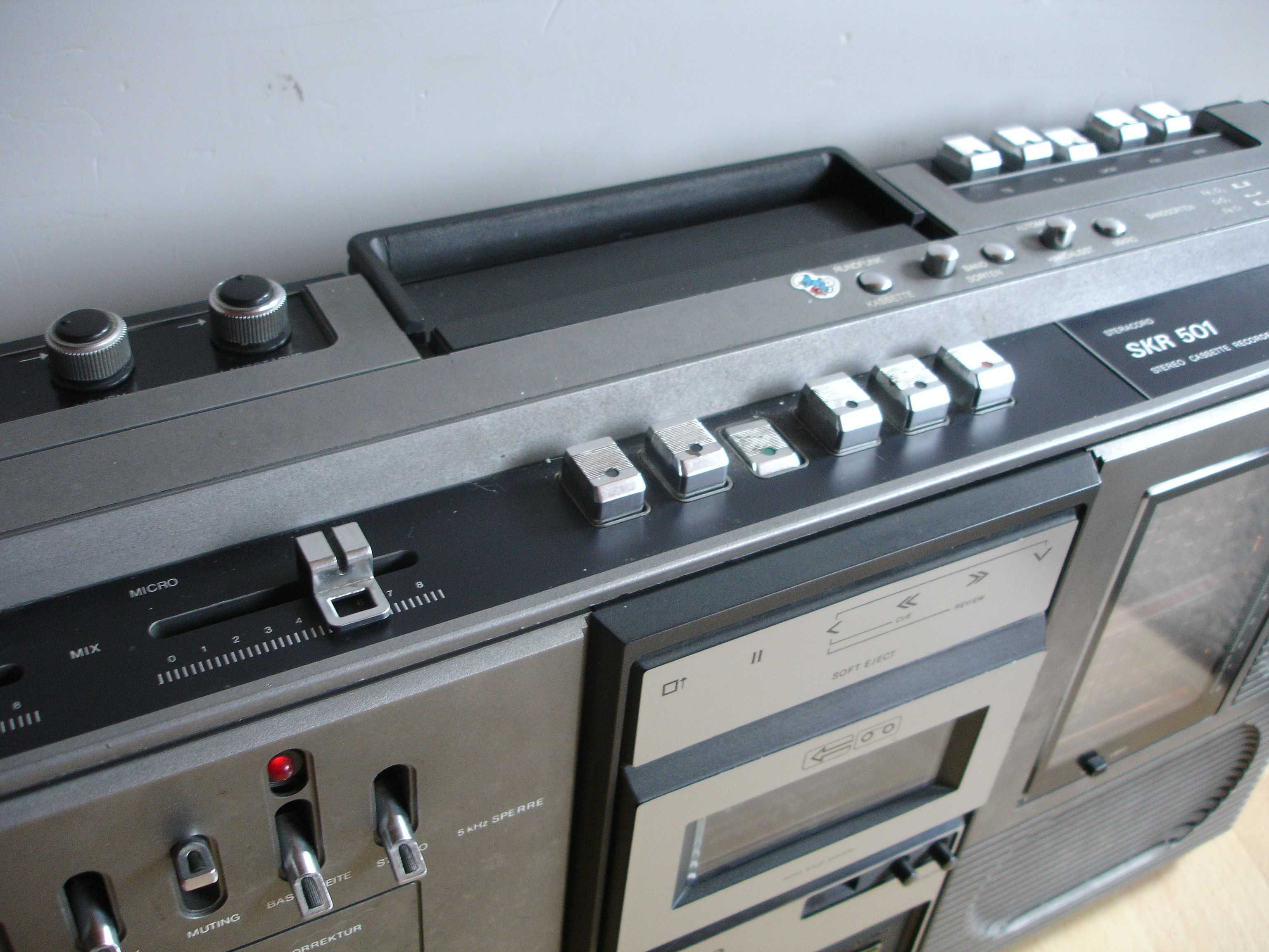 Radiomagnetofon STERN SKR 501 (DDR)
