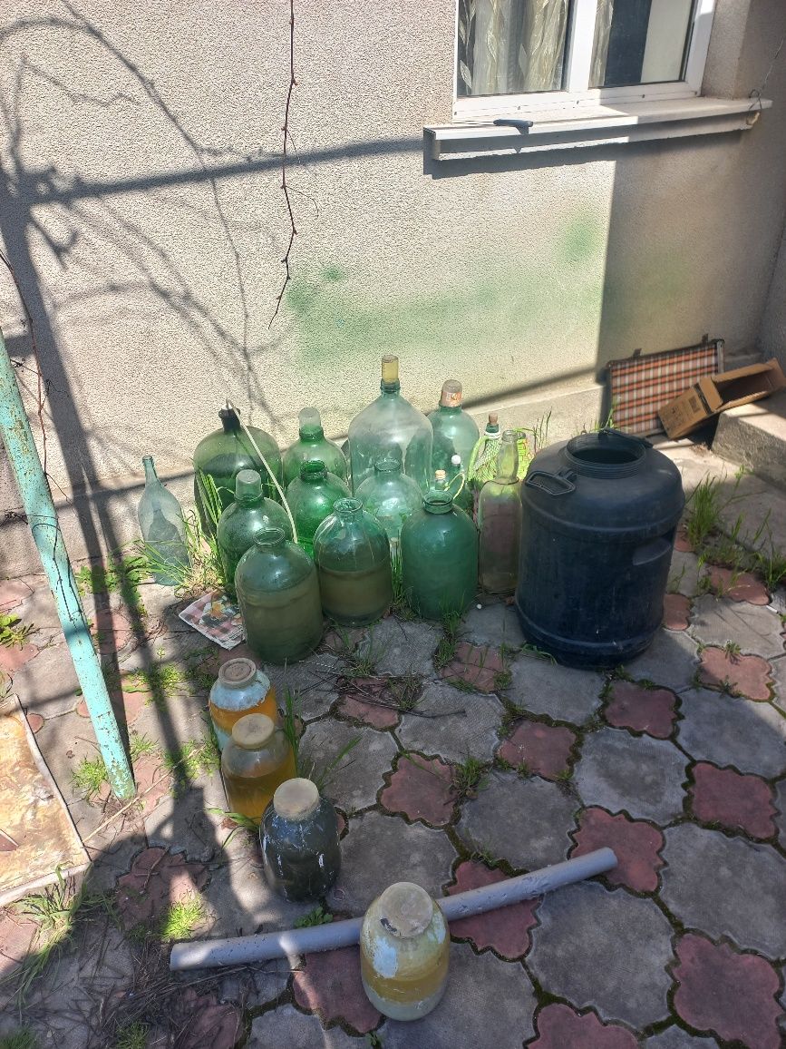 Продам банки 3л мытые