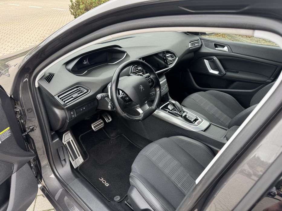 Peugeot 308 1.5 BlueHDI 130km Allure LIFT Automat FV23%