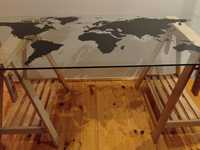 biurko szkło hartowane mapa świata