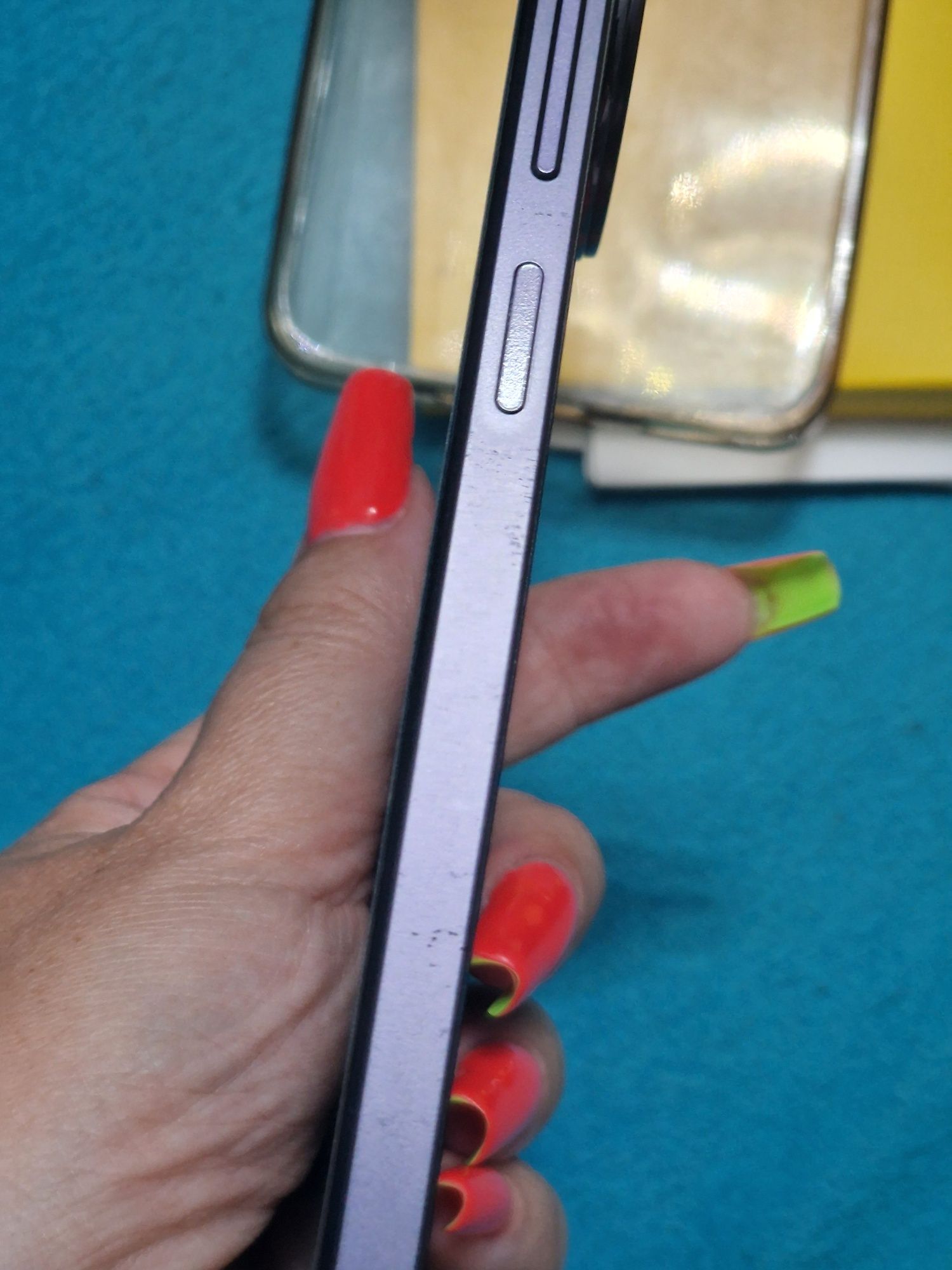Realme 11 5G smartfon