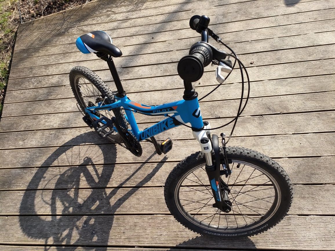 Unibile Pilot 20' Wrocław plus kask i dętka gratis