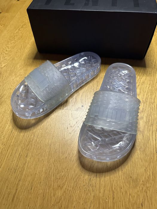 Klapki Puma Fenty 38 jelly slide Wns 38 bezbarwne