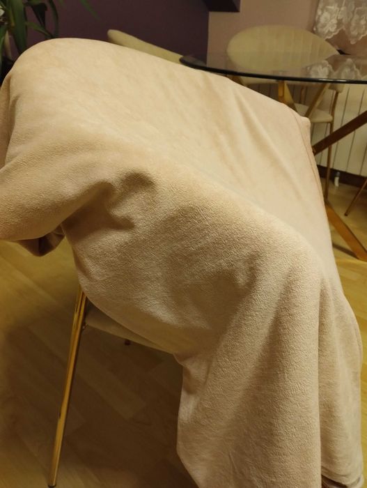 Kupon materiału w odcieniu pudrowego różu 4metry