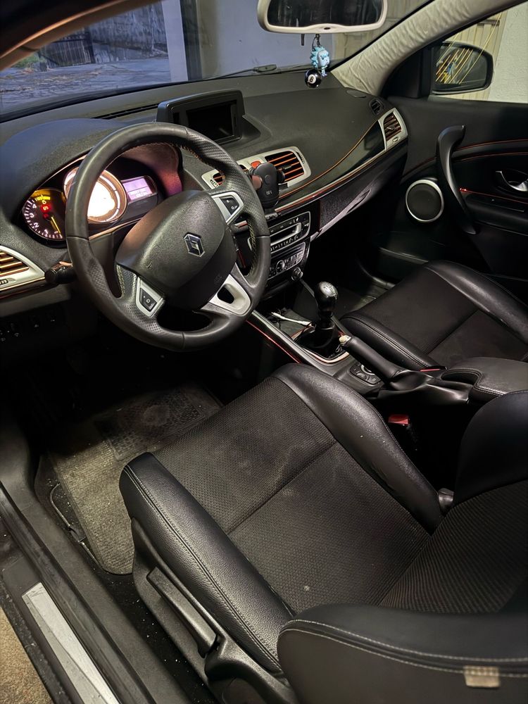 Renault Megane III coupe