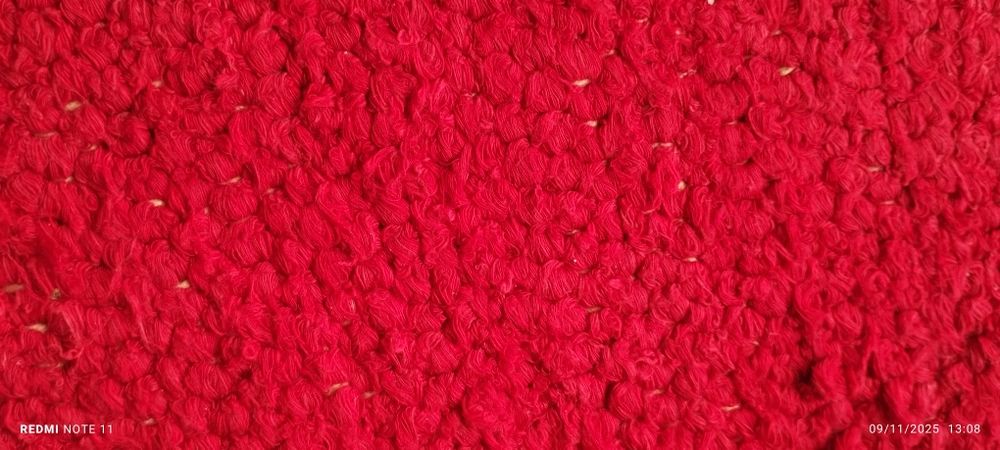 Tapete de lã vermelho