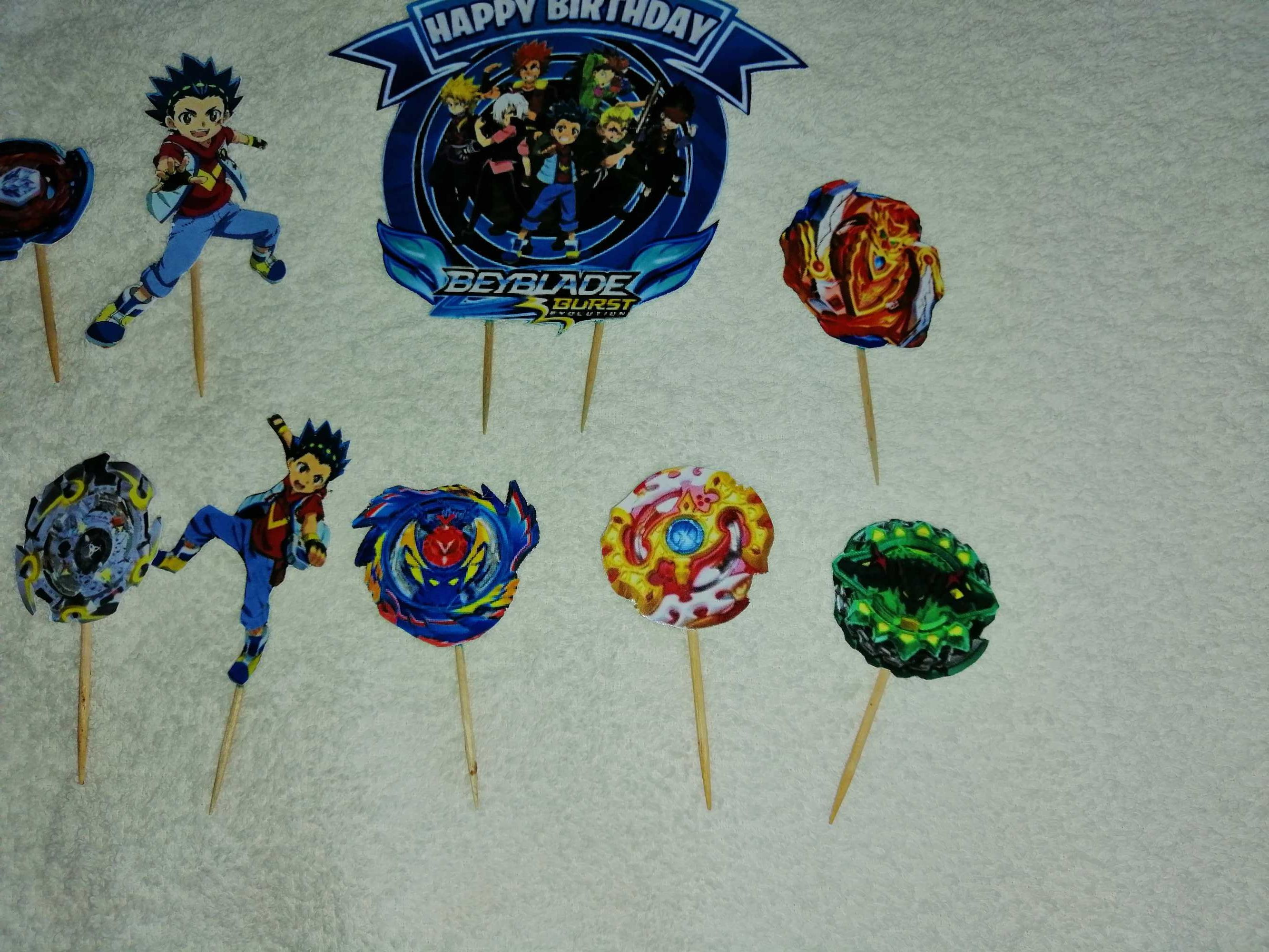 Topo para bolo de aniversário criança, tema Beyblade