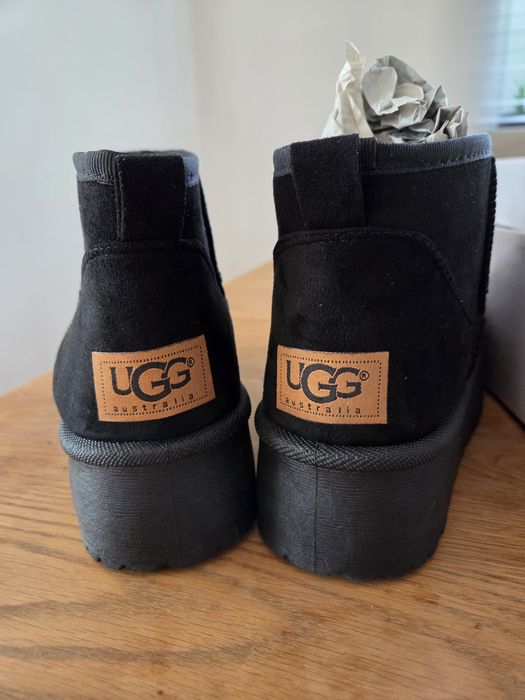 Kozaki zimowe buty ocieplane na platformie czarne r.39