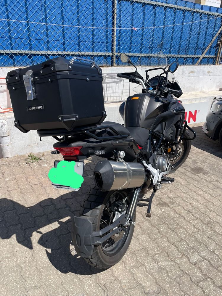 Benelli trk 502x