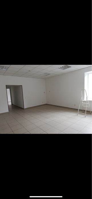 Оренда комерційного приміщення для салону, магазину, офісу