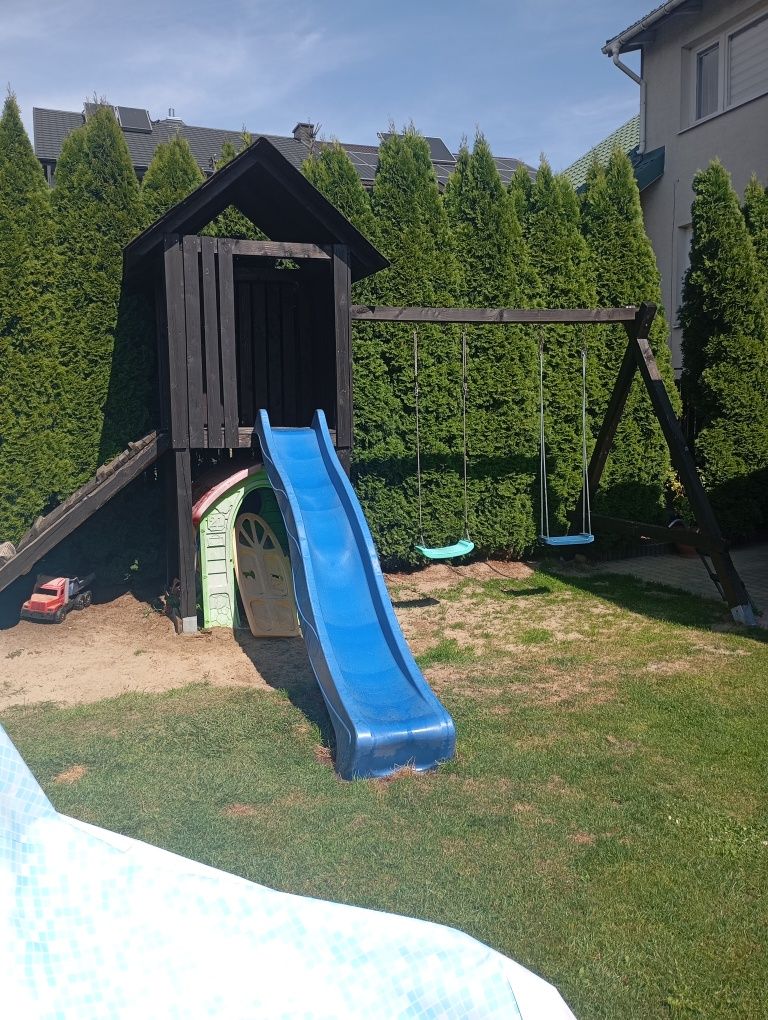 Sprzedam plac zabaw