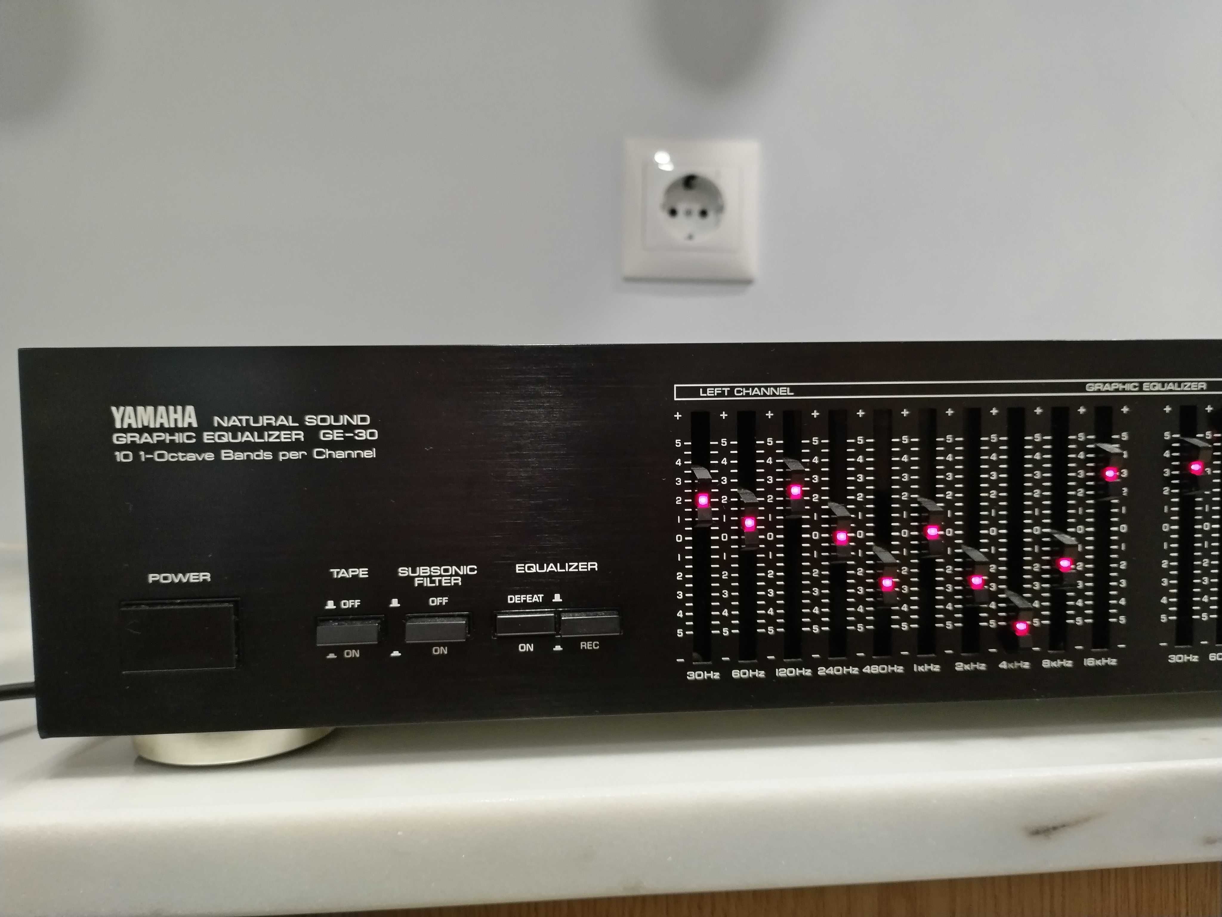 Equalizador YAMAHA GE 30
