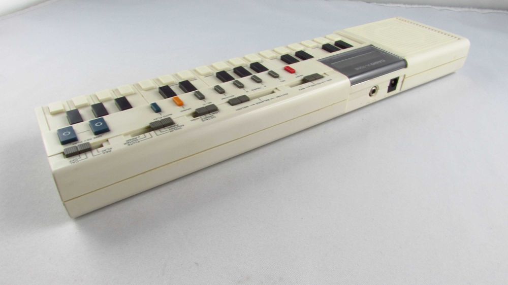 CASIO - VL-Tone VL-1 Keyboard Sampler Syntezator