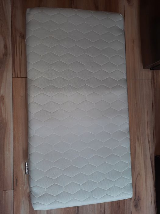 Materac fikimiki 120x60 Stan bardzo dobry