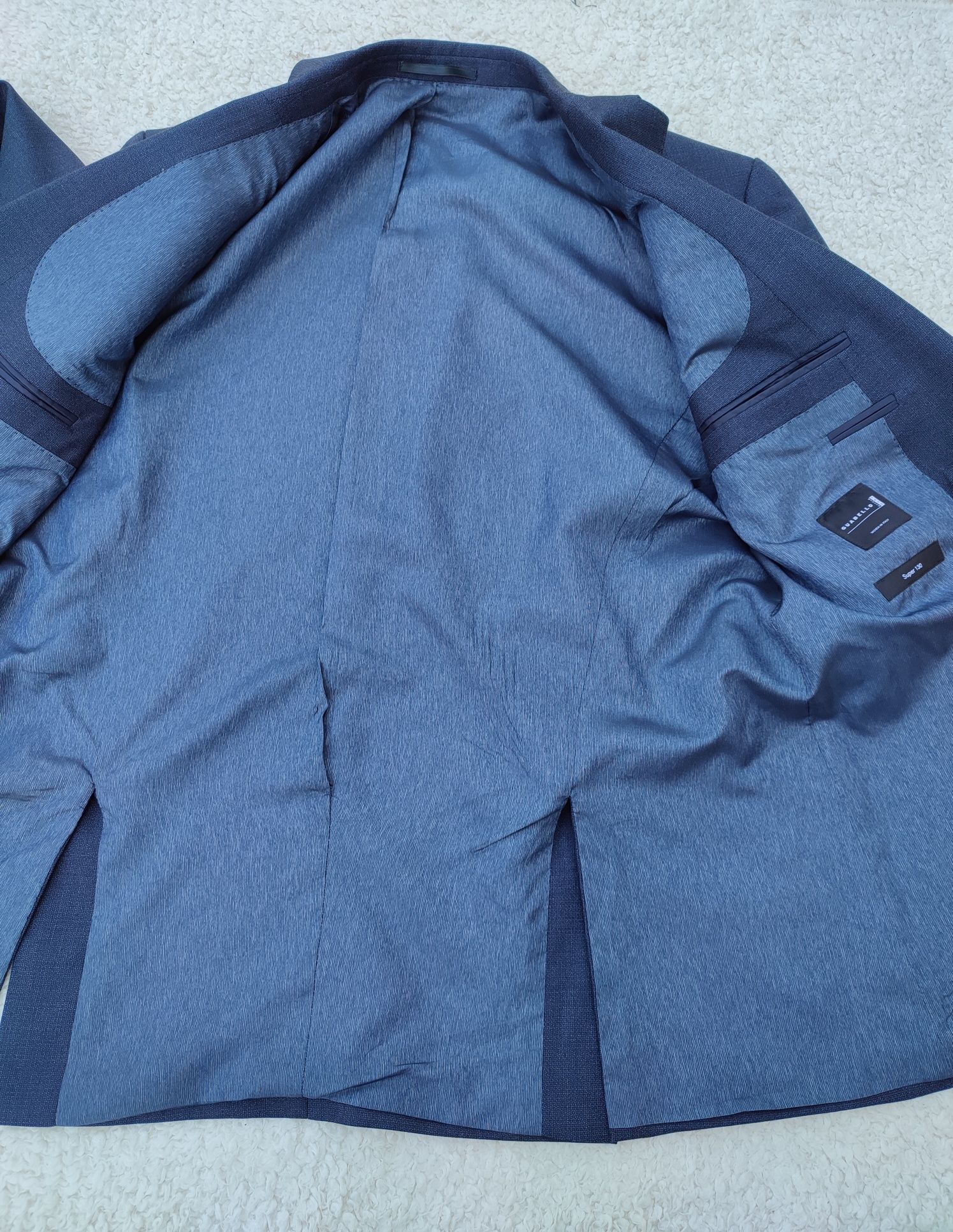 Garnitur męski r. 56 Hugo Boss