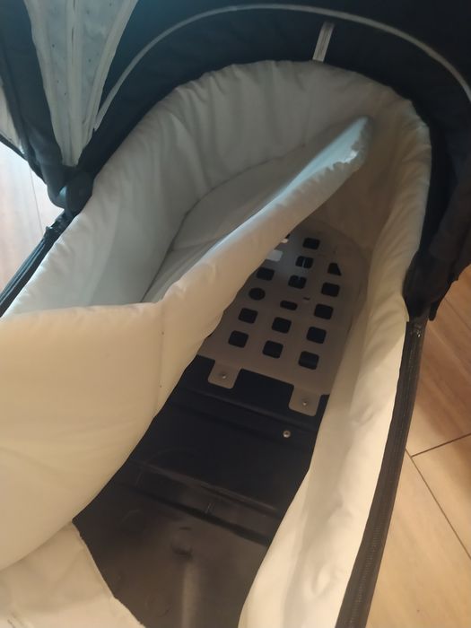 Wózek dziecięcy z gondolą Kinder Kraft