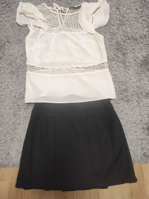 Шкільний одяг на дівчинку