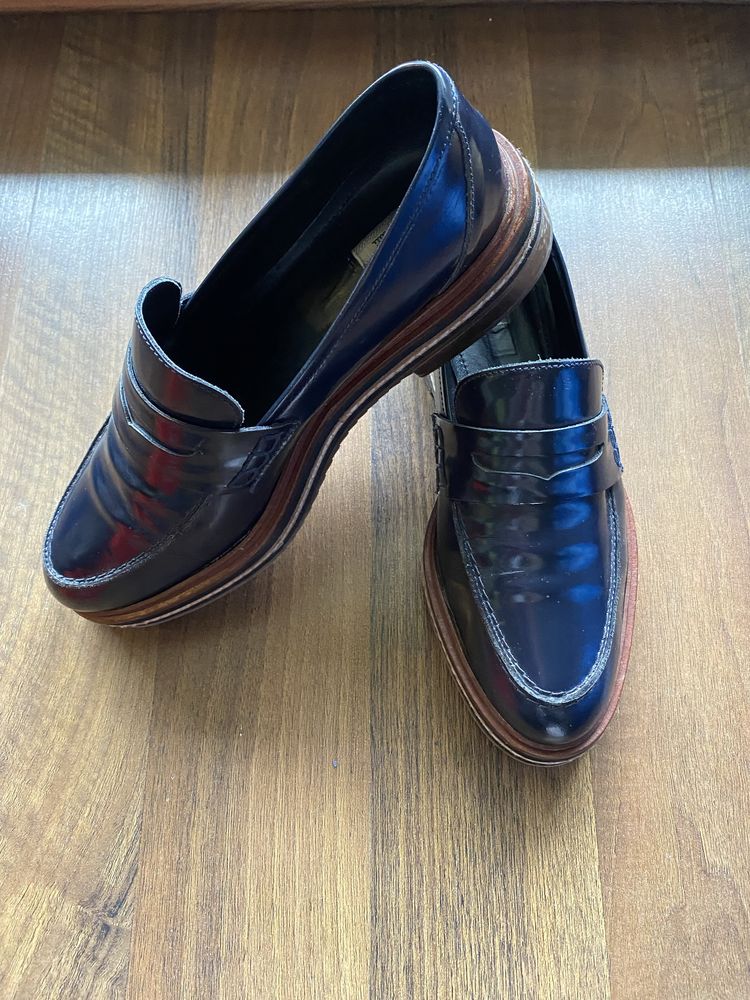 Skorzane mokasyny loafersy Massimo Dutti