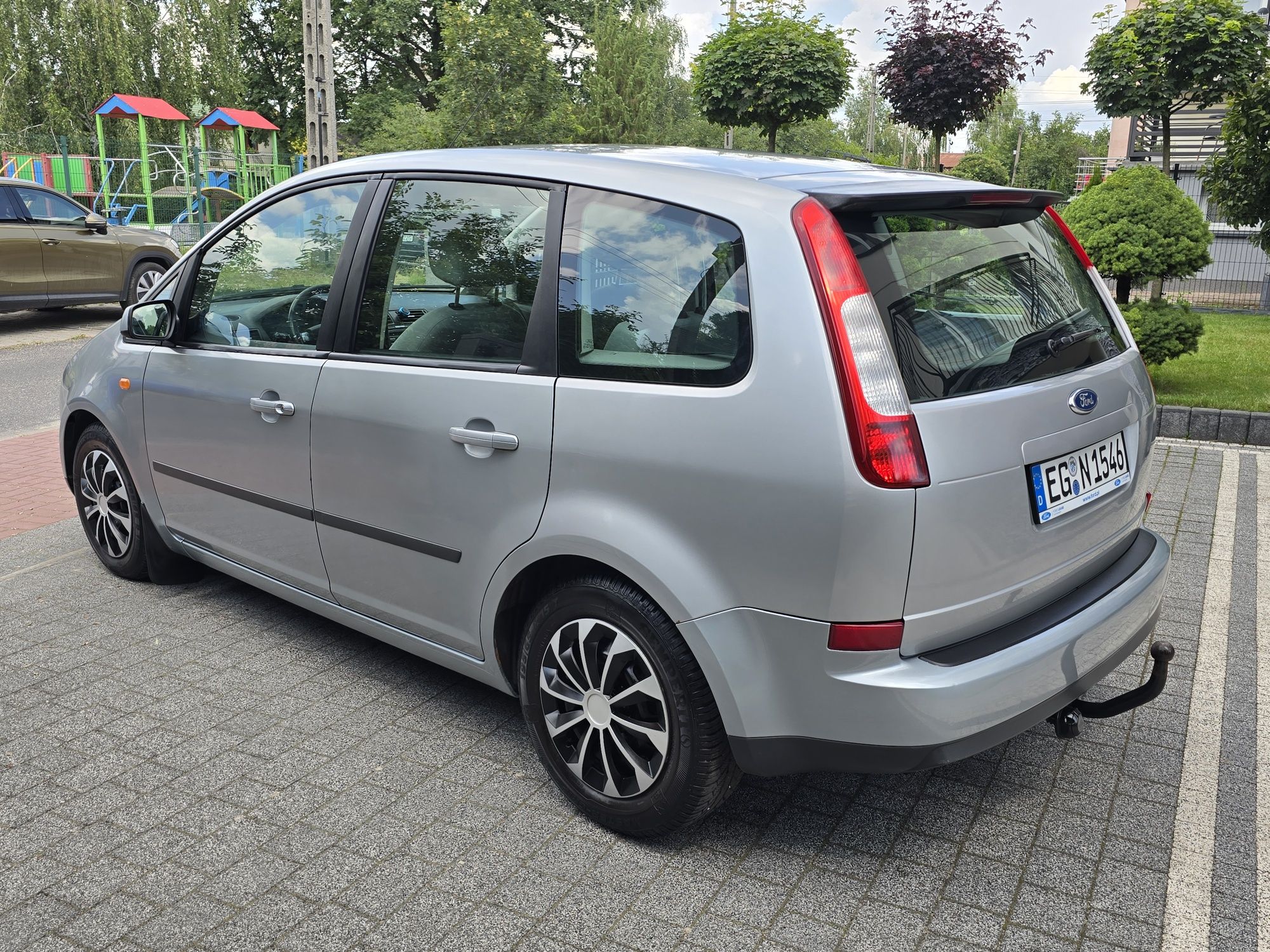 Focus-C Max 1.6 benz klima!