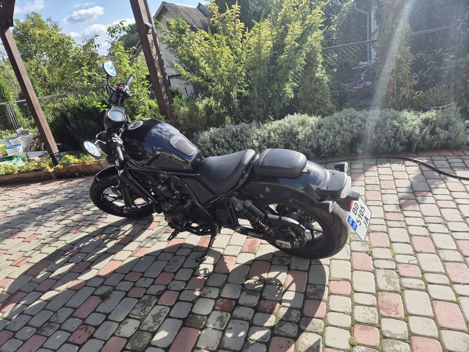Мотоцикл Honda rebel CMX 1100 автомат