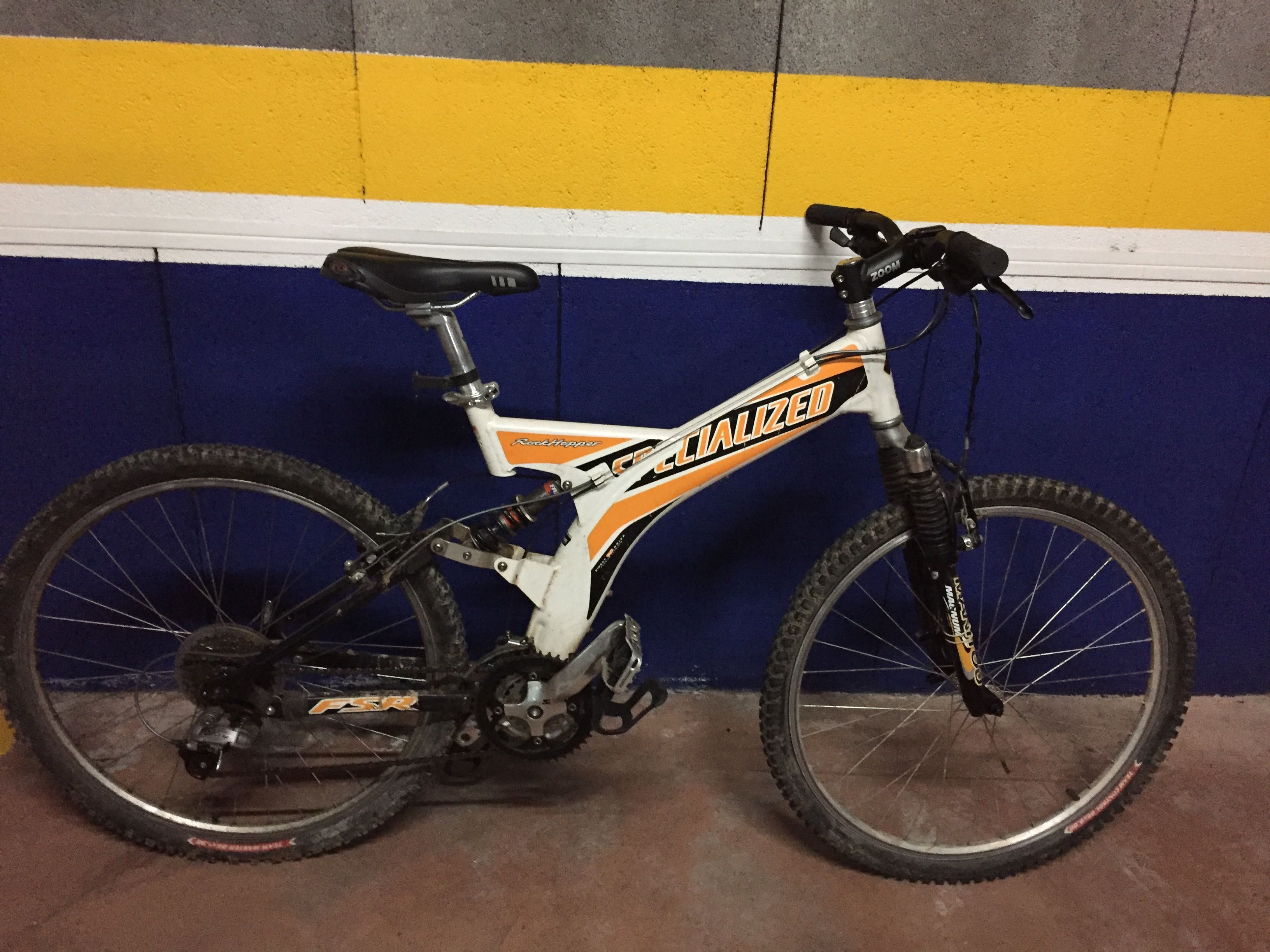 Bicicleta BTT Specialized FSR Rockhopper