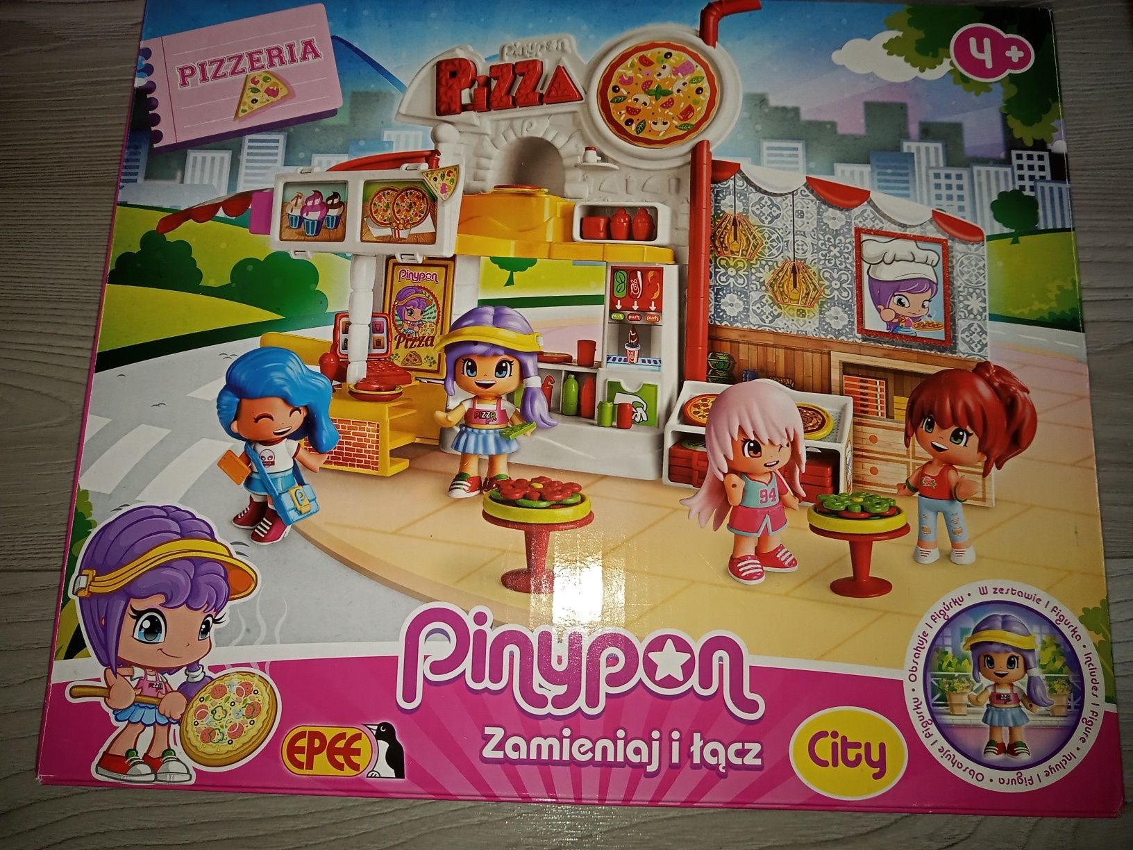 Domek dla lalek, Pizzeria pinypon,