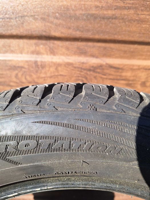 Komplet opon wielosezonowych Goodyear Vector 4 Seasons 205/55R16 91 V