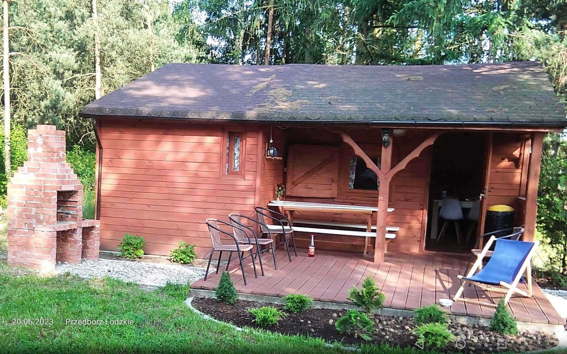 Domek nad zalewem, ogrodzona działka 1100m2.