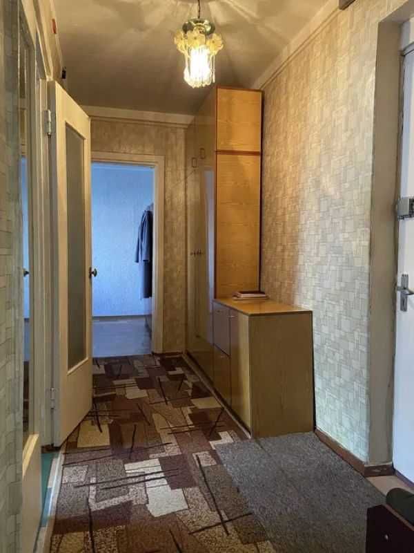 Продам 2к квартиру на ж\м Тополь-2 ТРЦ Терра -Эпицентр