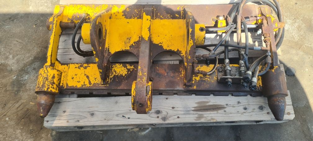Adaptacja osprzętu ładowarka teleskopowa JCB 536
