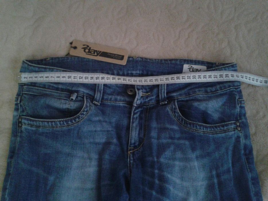 джинсы женские укороченые