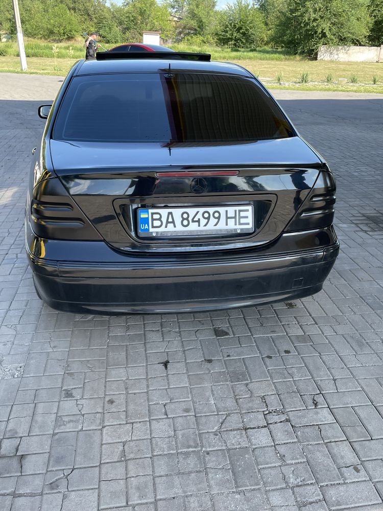 Merecedes w203 m112 3,2.задний привод