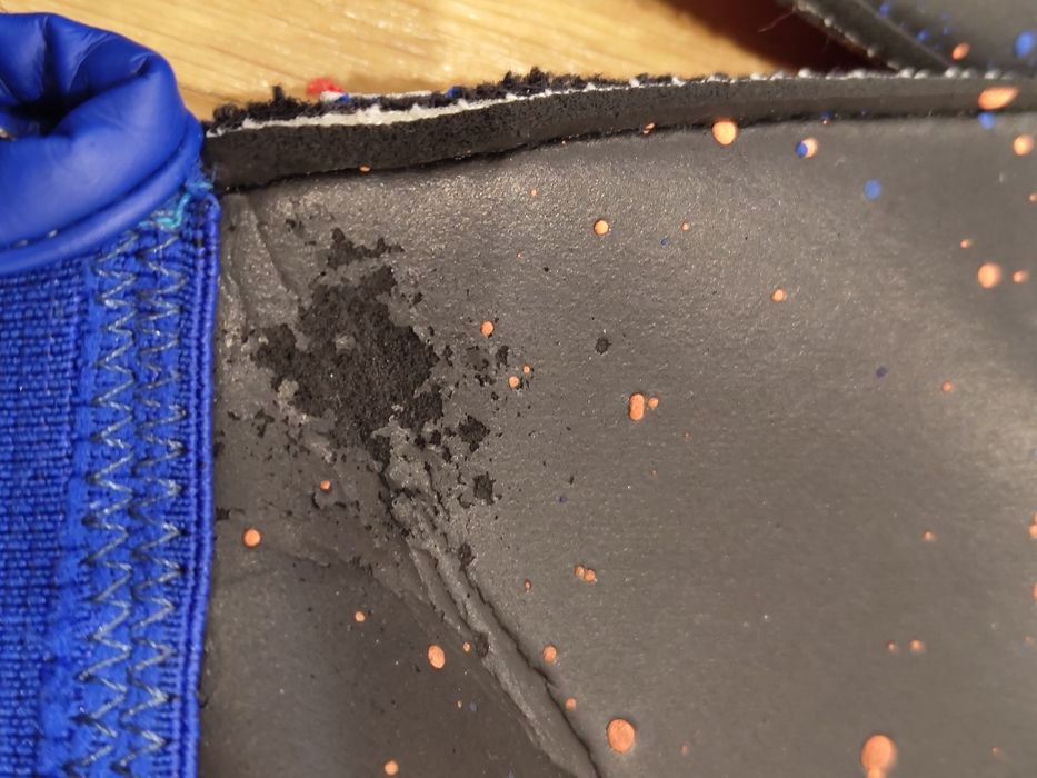 Rękawice bramkarskie do piłki nożnej Kipsta F500 Viralto (rozmiar 6)