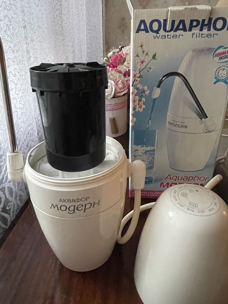 Продам фильтр для воды Aквафор Модерн.