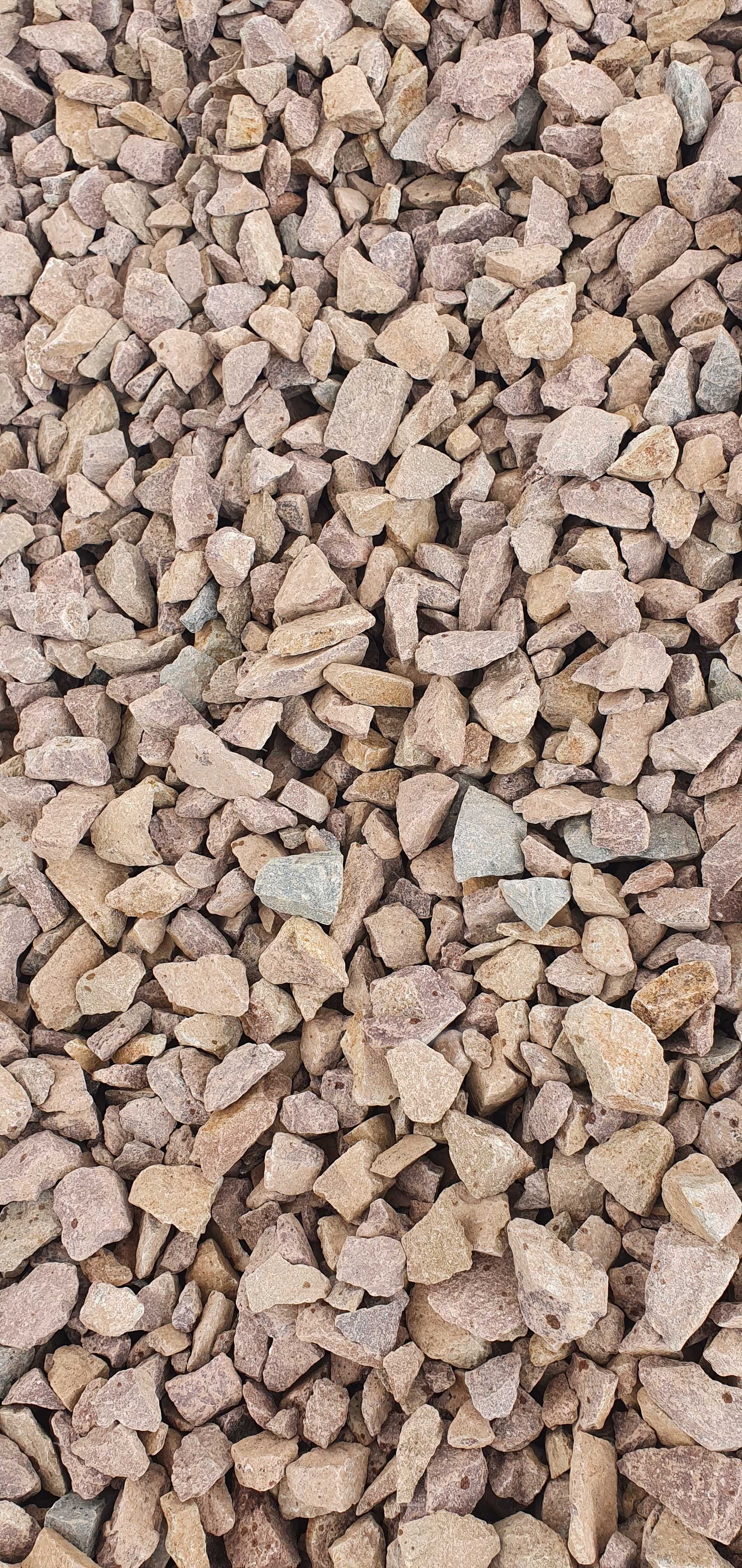 Żwir, kruszywo, wysiewka, podsypka, 0-4, 2-8, 0-16 mm wywrotka 3,5 t