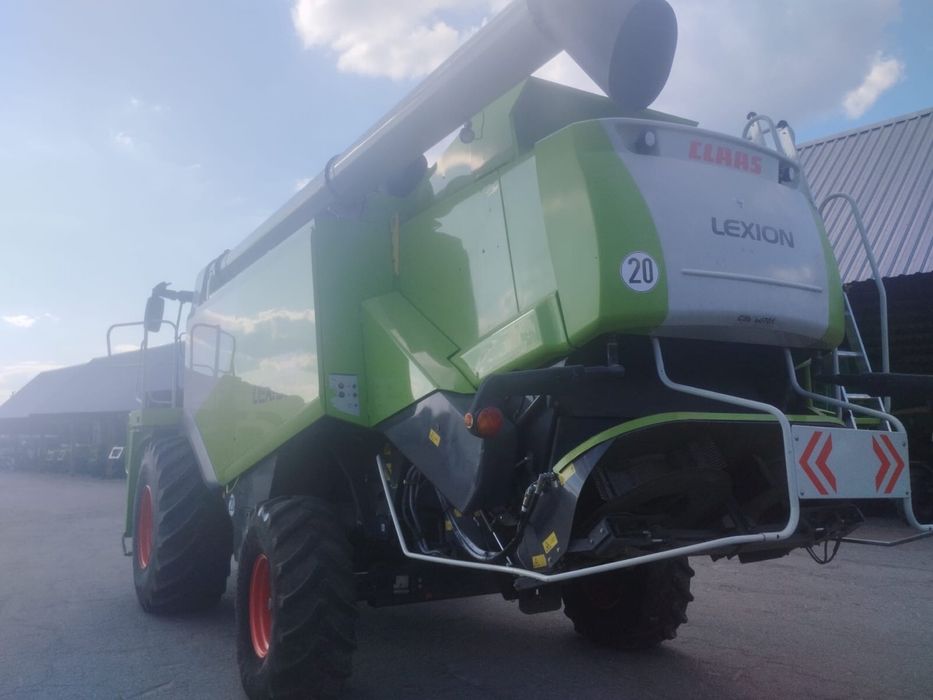 Комбайн CLAAS LEXION 760 2012 Vario900