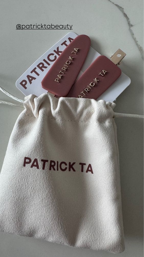 Patrick Ta ekskluzywne spinki do włosów 2 sztuki pudrowy róż Oryginał