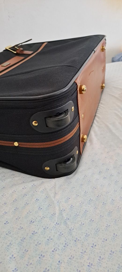 Mala de viagem vintage nova