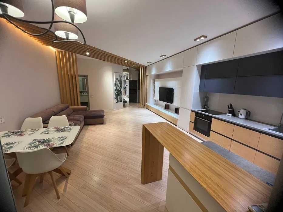 D1C Продам 4х комн. квартиру в новострое ЖК Ультра. Цена с паркингом!