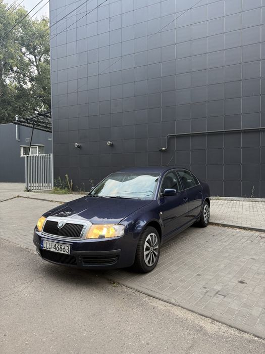 Skoda Superb 1.9 дізель в гарному стані