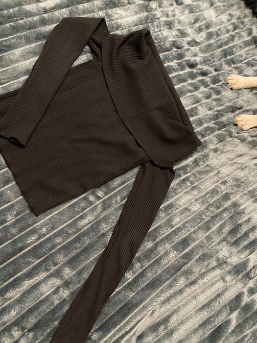 Лонглів з відкрити плечима