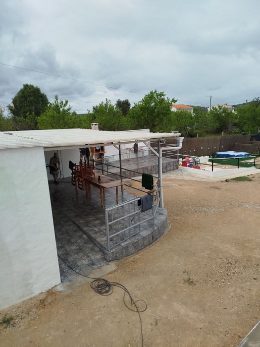 Trabalhos de construção