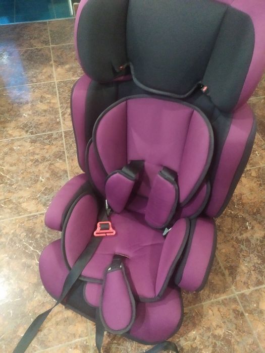 Детское автокресло