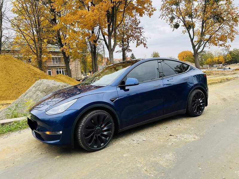 Tesla Model Y 2021 80.5 kWh Dual Motor AWD